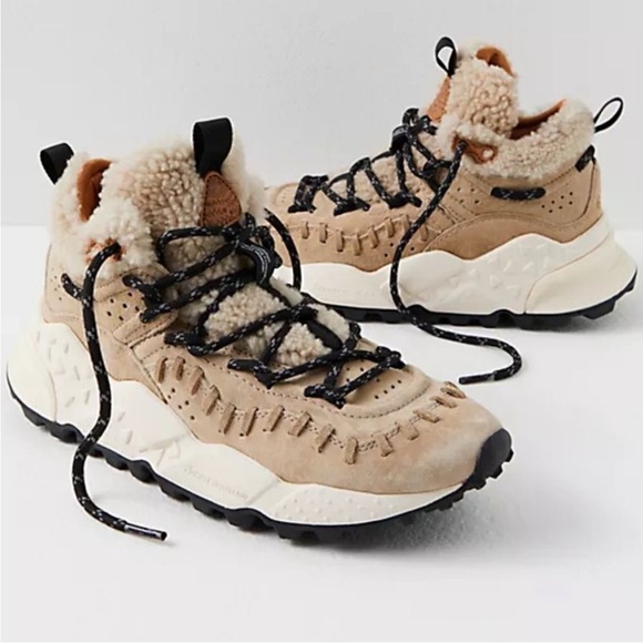 Free People Flower Mountain Everest Shearling Sneakers  Morican Beige NWT - Picture 15 of 15